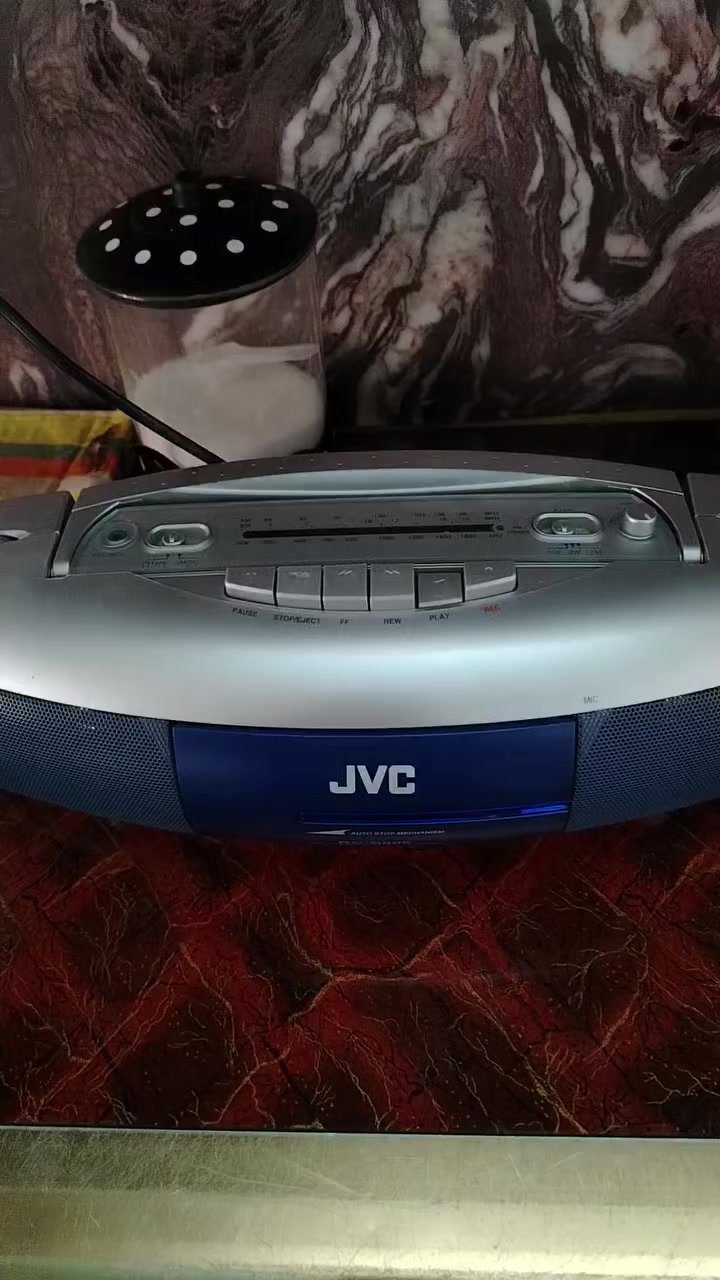 مسجلات شلع اخو جديد شغالات علفحص سعر ١٣٠ مع توصيل تصال بالرقم ***********
