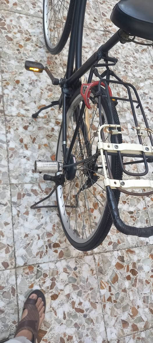 السلام عليكم بيسكل للبيع مكاني كربلاء السعر 40 الرقم ***********
