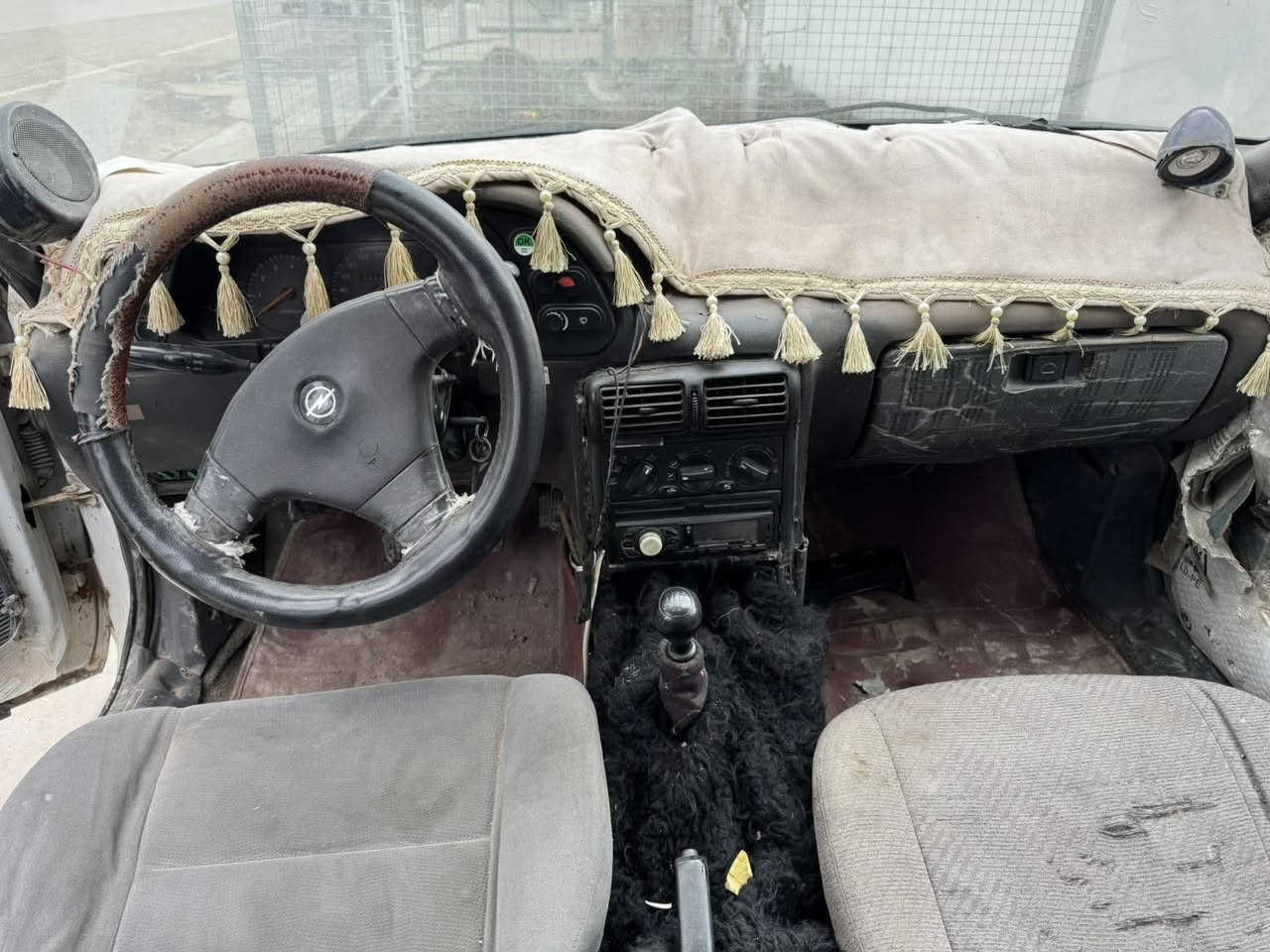 دايو اسپرو 1995 گير عادي ئارمي پلاستيكي سليماني گيرو مه كينه به شه رت كاره باي بي عه يبه سه ياره كه جوانه ئارم و ئه وه ليات به شه رت  بي كيشه يه بو فروشتن 10گه لا


**إذا كنت صاحب هذا الإعلان وتريد حذفه لأي سبب، رجاءا أرسل رسالة إلى الدعم الفني**