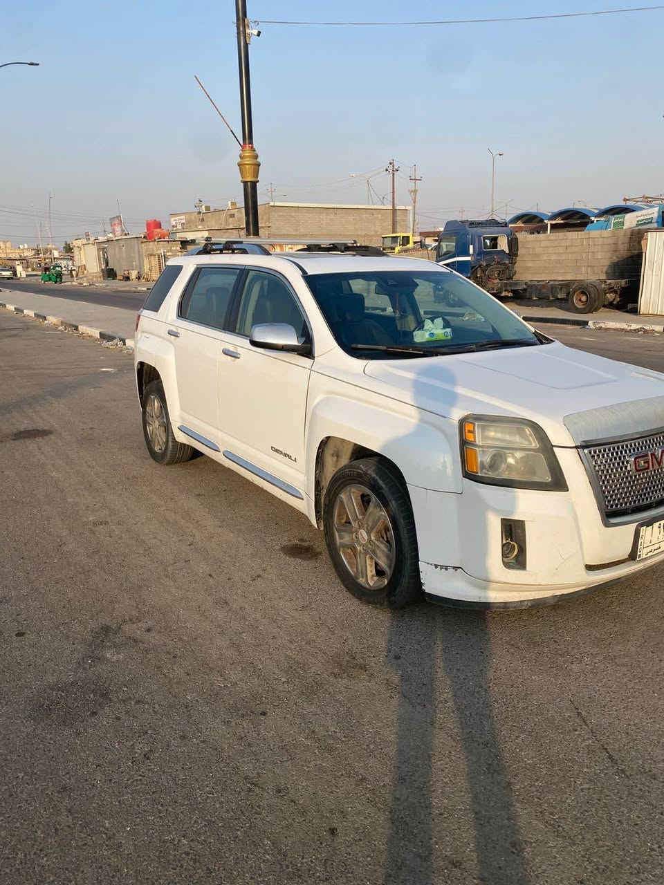 مكلف بل نشر 
تيران 2015 وارد امريكي فول مواصفات دنلي حادثها فقط الدعاميه مامتعور بيها شي 
مكينتها بيها خيط تبخير كيرها تبريدها كفاله
سنويتها منتهيه وراعيها يريد تحويل اهم شي
سعرها 120 وبيها مجال قليل
مكان السياره  البصره  دور الشرطه 
0770 487 1342 البصرة, العراق
