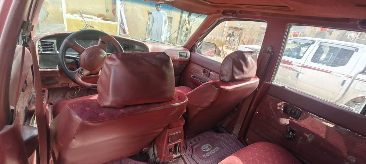 سلام عليكم
سيارة رونار مودل 1994 مكينه وكير 3000
سياره سعرها 38وبيها مجال 
المكان البصره زبير 
سنويه 2009 
الاستفسار الاتصال على رقم تالي ***********
