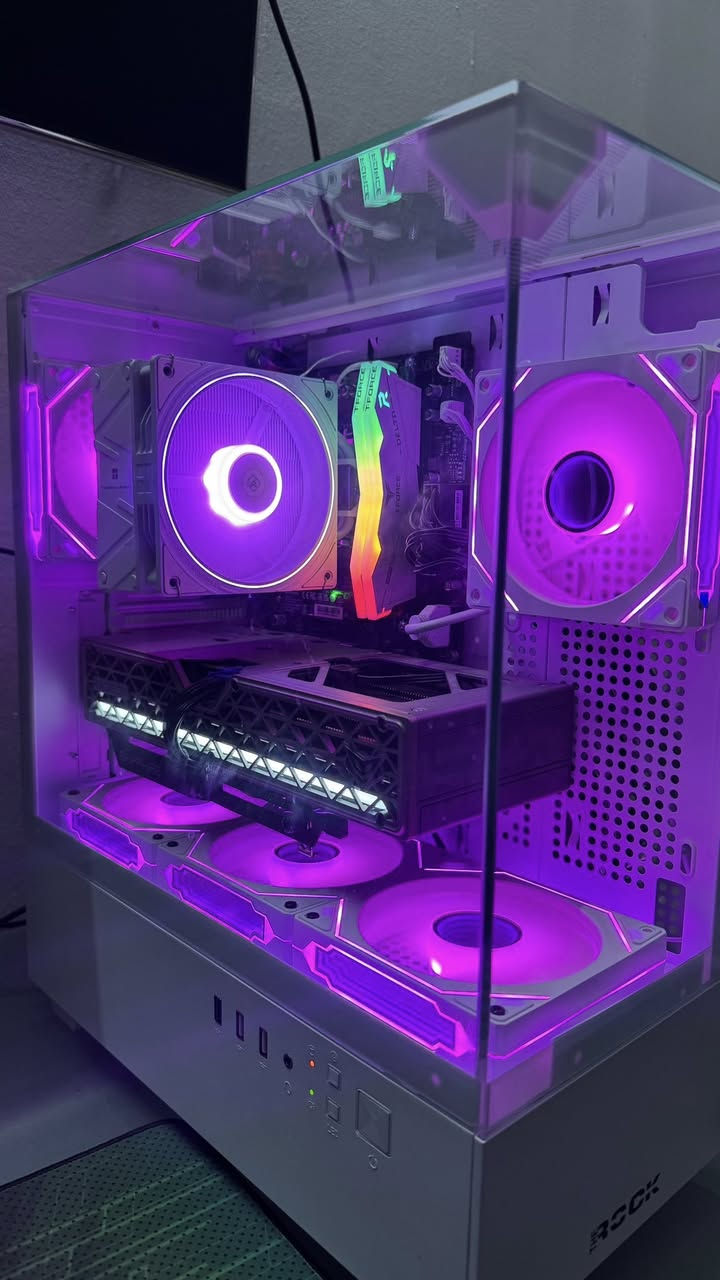للبيع

 • Processor: AMD Ryzen 5 7600X
 • GPU: Sapphire RX 9060 XT 16GB (3 Fans)
 • RAM: DDR5 16GB 6000MHz RGB
 • CPU Cooler: DeepCool AG400
 • Motherboard: B650
 • Power Supply: 700W White Version
 • Storage: SSD M.2 1TB NVMe
 • Case Fans: Fantech FC120 RGB
 • Case: SX-380C White

1,550,000
مكاني بغداد


**إذا كنت صاحب هذا الإعلان وتريد حذفه لأي سبب، رجاءا أرسل رسالة إلى الدعم الفني**