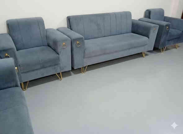 البيع نقداً أو بالتقسيط .. موظف او منتسب ومتقاعد مصرف الرافدين
طخم نظيف جدا مابيه اي اظرار
خمس قطع عشر مقاعد السعر ٤٠٠

📍 الموقع: الكوت – دور المعلمين
🎯 قرب ماكس مول – شارع  مدرسة الرياحين

📲 للاستفسار (اتصال أو واتساب
***********
***********
