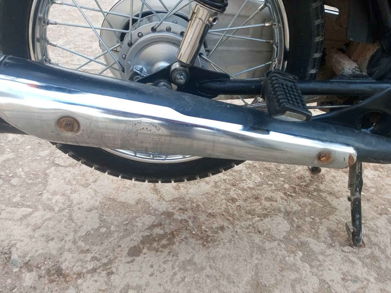 السلام عليكم صلصه للبيع مال ايراني نظيفه  ***********
