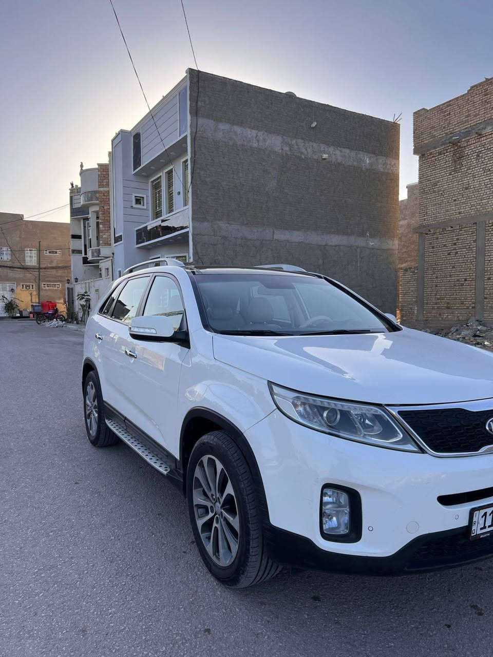 السلام عليكم سورنتو للبيع 2013 شكله ال 15 سياره جديده محرك سته سلندر فول مواصفات واحد على واحد 
رقم بغداد دولي تحويل مباشر مكان السياره كربلاء 
السعر 170 وبيها مجال الشراي يتصل ما متواجد على الفيس مكلف بالنشر السياره جاهزه الف ما تصرف عليها 
تدفئه تبريد حداديه تخم تاير كله جديد 
كهربائيات كلها شغاله ماكو شي ما يشتغل 
هذا رقم صاحب السياره ***********
