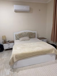 غرفة نوم للبيع مستعجل نظيفة  بغداد الاسكان  07731391194