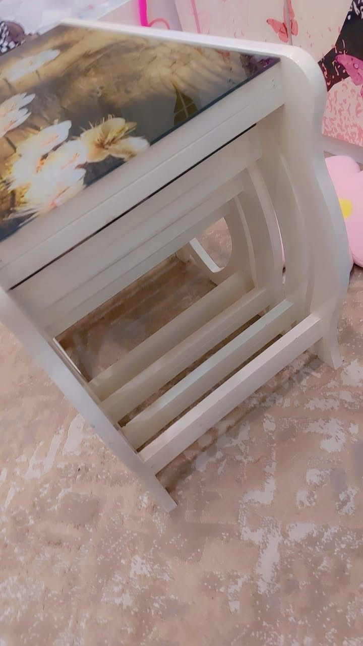 السلام عليكم 
طبلات خشب زجاجية للبيع جداً نظيفه السعر ٣٥ الف المكان كربلاء.


**إذا كنت صاحب هذا الإعلان وتريد حذفه لأي سبب، رجاءا أرسل رسالة إلى الدعم الفني**