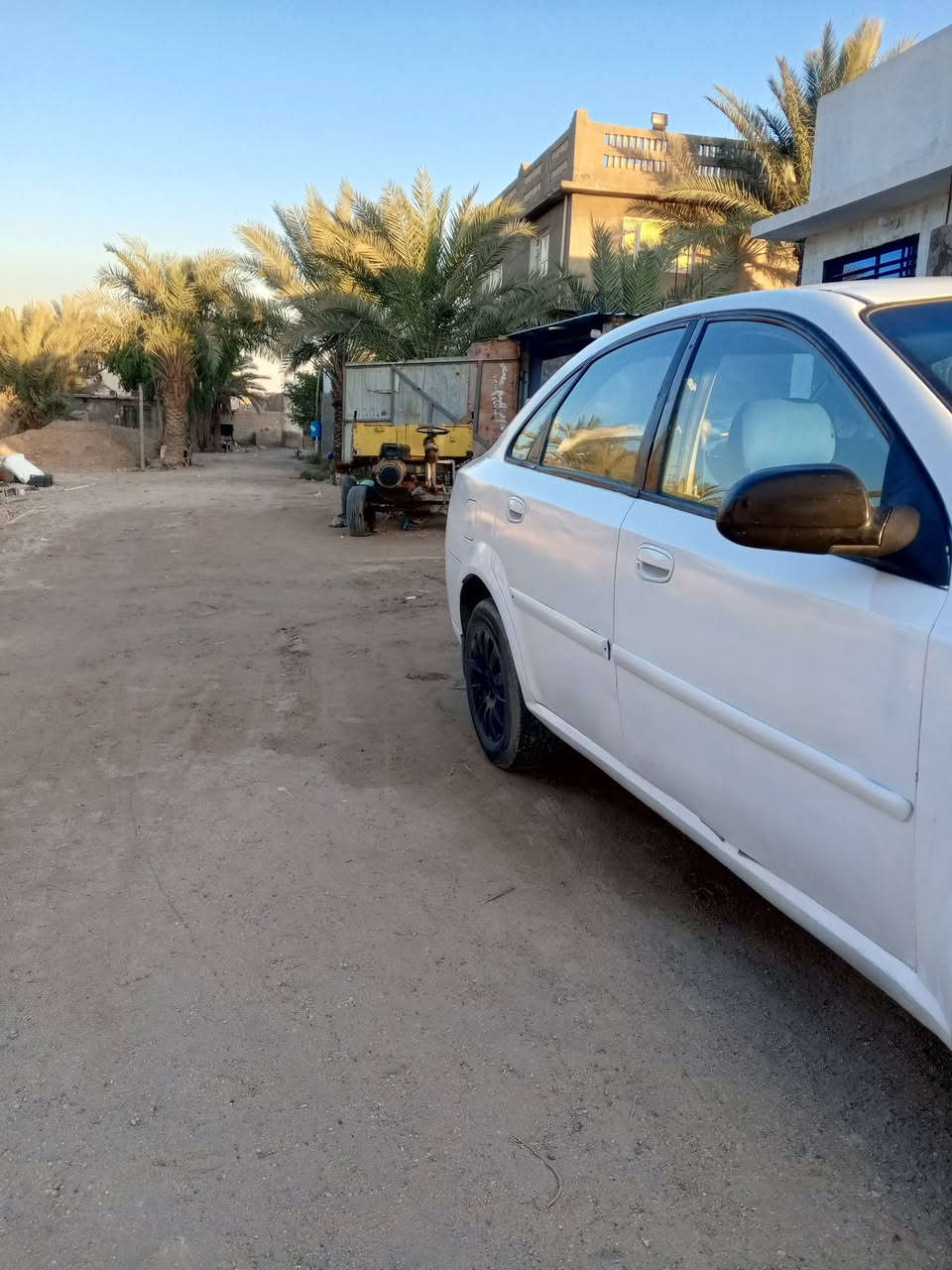 اوبترا 2004 نظيفة مصبوغة عام جاهزة من جميع النواحي كير عادي 
السعر 50$ بيها مجال
مكانها بابل الإسكندرية 
***********
