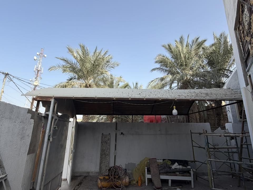 سقيفه للبيع الطول 6 متر والعرض 4 متر السعر خاص  راسل وانه أنطيك السعر خاص او الاتصال ***********
***********
أدمن وافق
