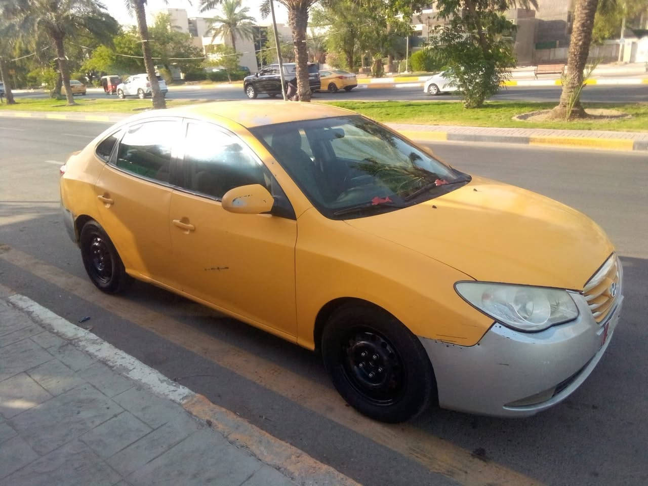 السلام عليكم اللنترة 2010 كندي مكينة كير تبريد جيدة السعر 84 وبيهة مجال بغداد الجديدة رقم ***********
