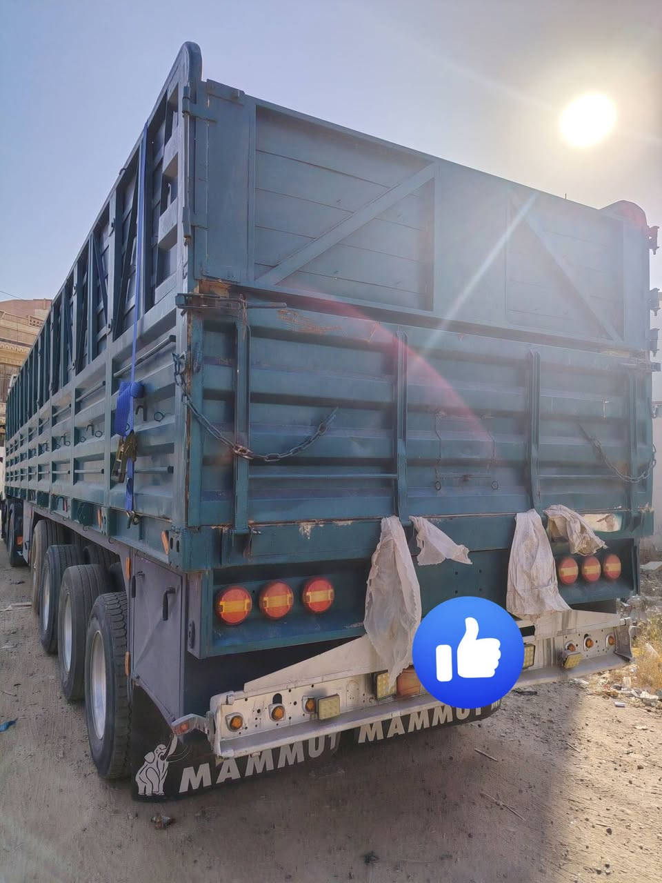 السلام عليكم
للبيع السعر 100$ وبيها مجال 
***********
