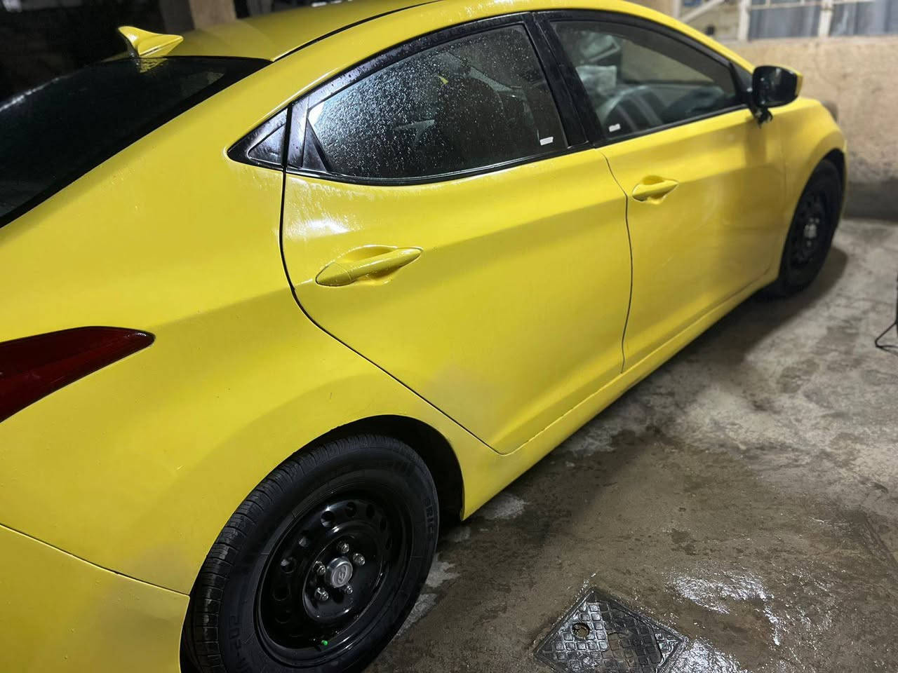 السلام عليكم سياره النتره مديل 2012وارد امريكي كير مكينه خير من الله صدر جديد امامي خلفي خير من الله تصال على هاذا رقم***********
