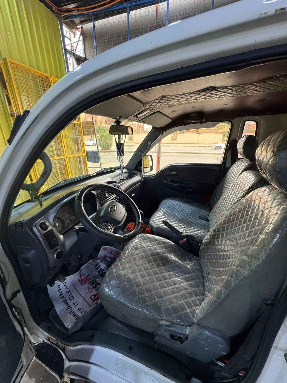 السلام عليكم
كيا حمل بنكو للبيع موديل 2014 رقم بابل المالك بل حله صاحب السياره موجود مداور ثاني يوم مصفره من الغرامات والهيىات السياره كامله مابيه اي نقص او ضرر السعر 88 وبيهه مجال مكان السياره نجف للتواصل ***********
