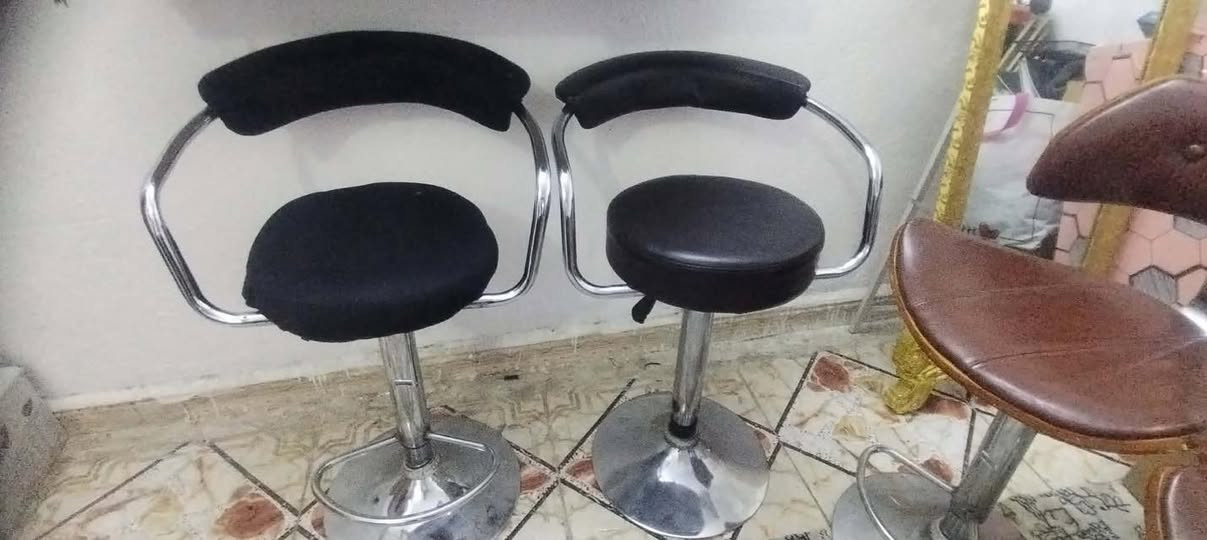 استولات جدد استعمال جدا قليل سعر الوحده ب20 وبيهه مجال


**إذا كنت صاحب هذا الإعلان وتريد حذفه لأي سبب، رجاءا أرسل رسالة إلى الدعم الفني**