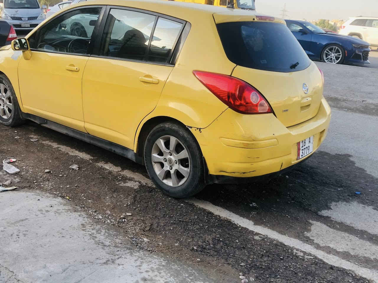 بسم الله نيسان فيرسا 2010
سياره حلوه رقم مميز نگليزي 
يرادله ترتيب بيها هاف كلش خفيف ع نمره الثالثه كير هوه ولفتح ولشد ب ٣٠٠ االف 
سعرها ٤٥ وبيه مجال تحياتي
مكان بغداد سيديه
***********
