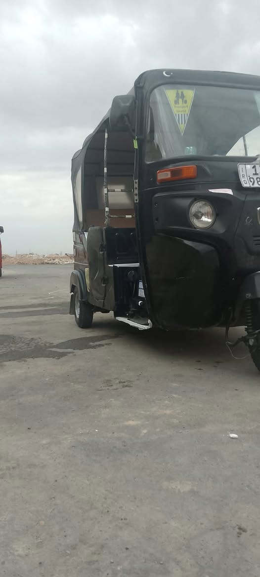 تكتك للبيع ٢٢ شهر ٣ رقم وسنويه
***********
