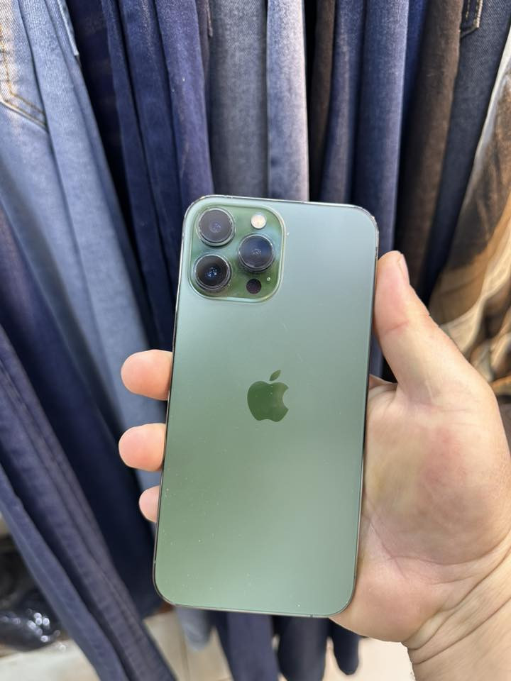 السلام عليكم أيفون 13 برو ماكس جهاز نظيف من كلشي بطاريه84 ‎%‎ مامبدله تلفون مبينه نظافته بلصور سعر 680 وشراي يدلل ***********
