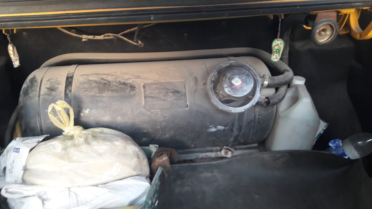 للبيع التفاصيل داخل المنشور سياره كامله *********** يوجد واتساب
