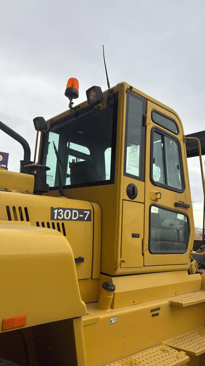 هنداي رافعه شوكيه للبيع فل مواصفات سيدشفت فورك شفت موقع اربيل ***********
