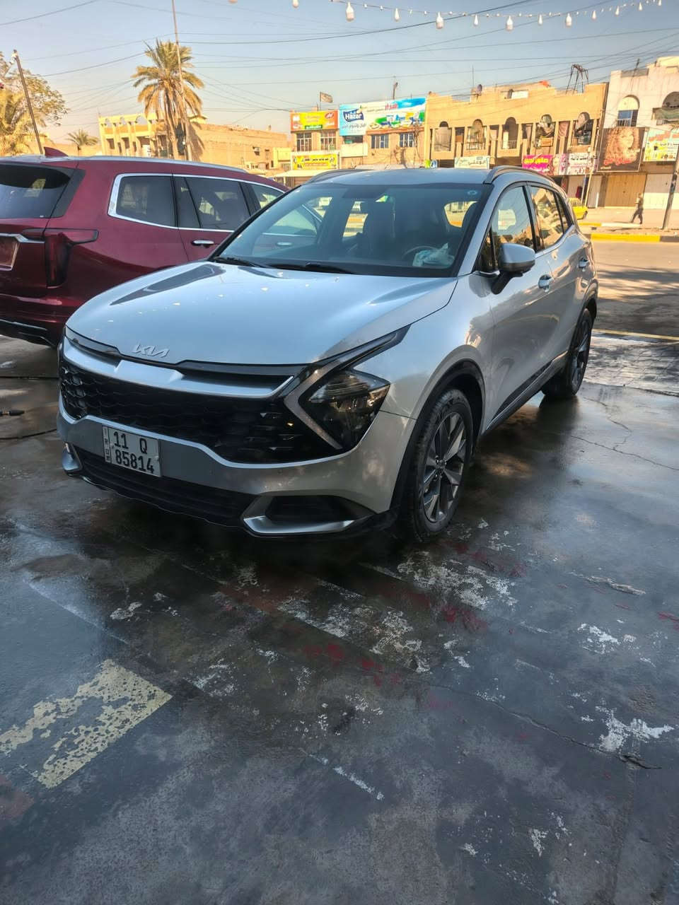 🚗 للبيع: كيا سبورتج 2024 – وارد خليج
📍 مكان السيارة: بغداد – حي اور
📊 المسافة المقطوعة: 22 كم
🛠️ المحرك: 4 سلندر 2000cc

⚙️ المواصفات:
• بصمة تشغيل + تشغيل عن بعد
• مقاعد أمامية كهرباء مع تدفئة
• شحن تايب C بالكشنات + شحن وايرلس
• شاشة كبيرة
• كاميرا خلفية
• حساسات أمامية وخلفية
• تبريد قطعتين
• درايف مود – أوتو هولد – نظام منحدرات
• هاند بريك بصمة
• مرايا كهربائية

السيارة كفالة عامة

📌 تفاصيل إضافية:
• رقم السيارة بغداد الدولي الجديد
• باسم المالك – تحويل مباشر
رقم الهاتف ***********
