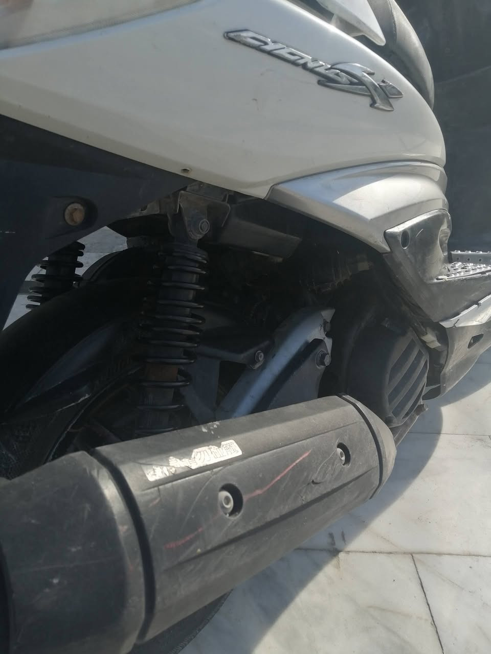 سلام عليكم شباب دراجه  سكنس فحل لد  نوزل موديل دراجه 2014 كوري  كهربايات شغاله  مكاني بغداد الحسينيه
رقم *********** سعر 650 وبيهه مجال
