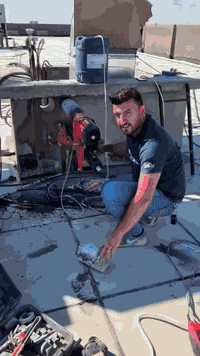 نشتغل قص حايط وثقب وزرف الحائط
شغل مرتب ودقيق
📍 داخل كركوك فقط
📞 للاستفسار: ***********
