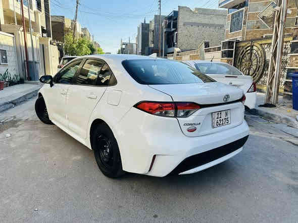 السلام عليكم خواتي للبيع كورلا 2020 وارد امريكي مواصفات LE وشادلها بجم مال S والبلادي موجود مكينه 1800دوش انسه شي اسمه محسن او دوانز رقم بغداد الجديد بسمي وهزه جديده وسنويه جديده ماشيه 67mi حادثها حافت البنيد اخت الكلين ناشر صور الحادث صابغين البنيد بمريكا وبيها كلير جاملغ وباب سايق من امريكا وناشر صور الحادث كلش خفيف وحلو وبل عراق صار بيها طخ بين الجاملغ اليمنه والباب كلش بسيطه سياره جديده بعنى الكلمه وشوفت عينك معروضه ب 138 وبيها مجال مكاني بغداد حي الجهاد للاستفسار ***********
