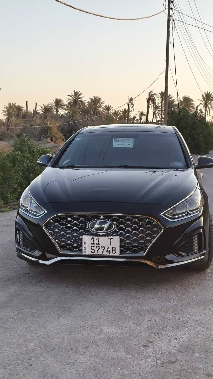 السلام عليكم

سوناتا 2019
فول موصفات 1/1
 وارد كندي بيها بابين تبديل نفس الون قطره صبغ مابيها 

فتحة 
بصمة تشغيل
دخول ذكي بصمة ابواب
كشنات تدفئة
اشاير مري
ستيرن   D
حدادية كير محرك كفالة 
ماشية 100الف حقيقي
رقم بغداد مداور ثاني يوم
سعر (١٤٣) وبيها مجال جدا بسيط
والي مايعجبة سعرها اكو اشكال بلسوك حته بشده 
مكان السماوة
للاستفسار ‏‪***********‬‏
