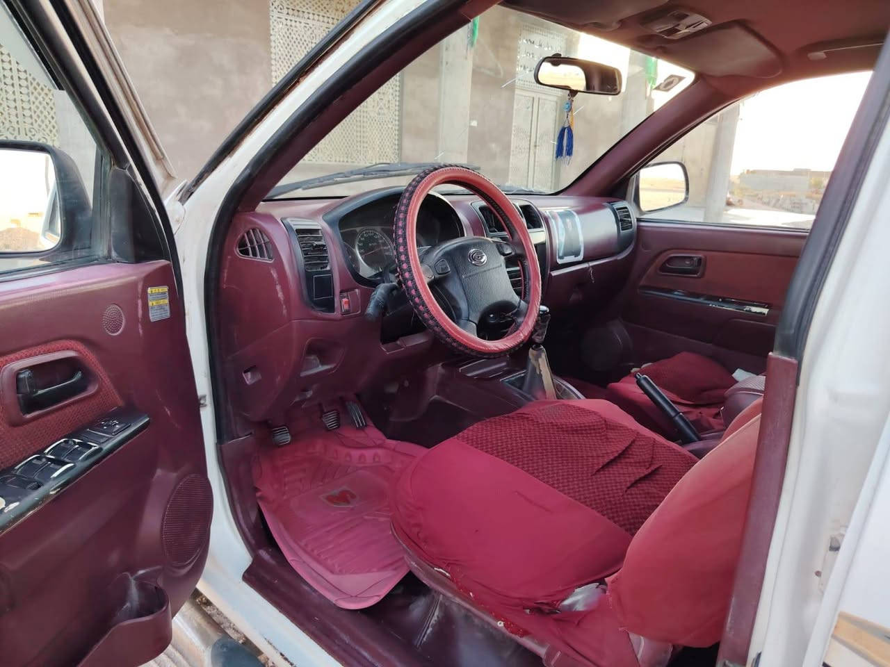 السلام عليكم
بيكب كنوه موديل 2012 للبيع السياره بأسمي كير ومحرك مكفوله حداده وتخم تاير جديد السعر 40 مكان السياره البصره للأستفسار ***********
