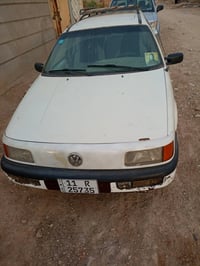 كولف باسات • ١٩٩٠ • مكفولة