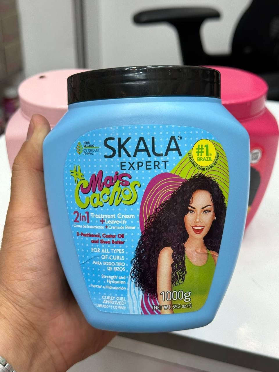 SKALA Mais Cachos Hair

ستايلنغ سريع بإستخدام كريم سكالا ميس كاشوز ❤‍🔥

حتى تحصلين ع احلى كيرلـي و كُله لمعـااان وحيويـة 😍

ينطي شعرج التغذيـة الكاملة ويحتوي ع زيت الخـروع و زبـدة الشيا لترطيب عميق 💜

يحمي الشعر من الحرارة ويساعد ع فك التشابك ويحافظ ع شكل الكيرلي 💖
والأحلى حجمه كبير يبقى عندج فترة طويلة 🫧👏🏻

يستخدم ع شعر رطب او حسب الحاجة ❤️‍🔥

او ممكن استخدامه كـ ماسك معالج للشعر،،
بعد الشامبو اتركي ع شعرج لمدة 10 او 15 دقيقة واغسلي 😍
وتمتعي بأحلى لمعان وحيويـة فول


**إذا كنت صاحب هذا الإعلان وتريد حذفه لأي سبب، رجاءا أرسل رسالة إلى الدعم الفني**