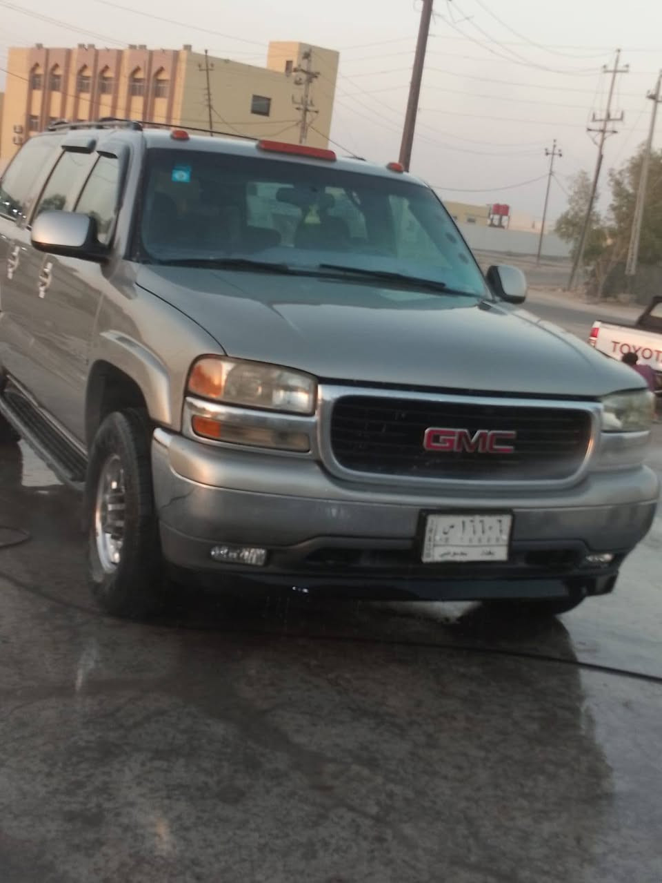 جمسي الفينيه موديل 2002 سياره جديده وكفاله من ضربه فقط مصبغه جماليه تبريد ثلج حداديه جديده  تخم تاير جديد لايت زنون وشاشه رقم بغداد مشروع وطني صولي صولي راعيه موجود يسوي وكال وتحويل عادي سنويه لحد 28 مكان سياره بصره مستعجل على للبيع ب135وبيه مجال شراي يتصل وبا خدمه موجود شريحه وا واتساب ***********
