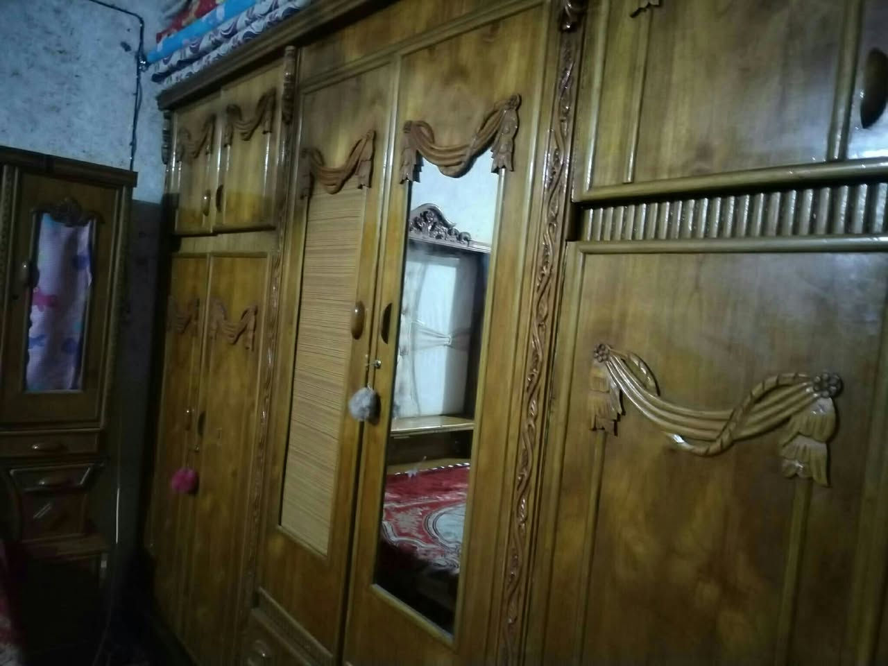 السلام عليكم 
غرفة للبيع ناقصها جامات 
صاحبها صارله سنة من مشتريها 
6 ابواب جوا وفوك 4 أبواب 
السعر 800 ألف وبيها مجال 
العنوان 
بابل - كفل 
للأستفسار أكثر خاص


**إذا كنت صاحب هذا الإعلان وتريد حذفه لأي سبب، رجاءا أرسل رسالة إلى الدعم الفني**