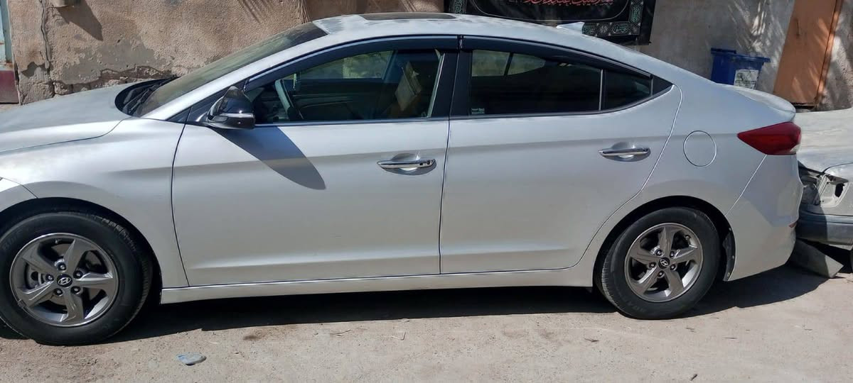 ***********‬‏للبيع النترا موديل 2017 رقم بصرة بسمي محرك 2000دوش بيهة ضربة جاملغ او بنيد دون واخل سيارة جاهزة السعر 117مكان البصرة المعقل  ‏‪***********‬‏
