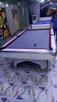 للبيع • ديكور • بدون تفاصيل