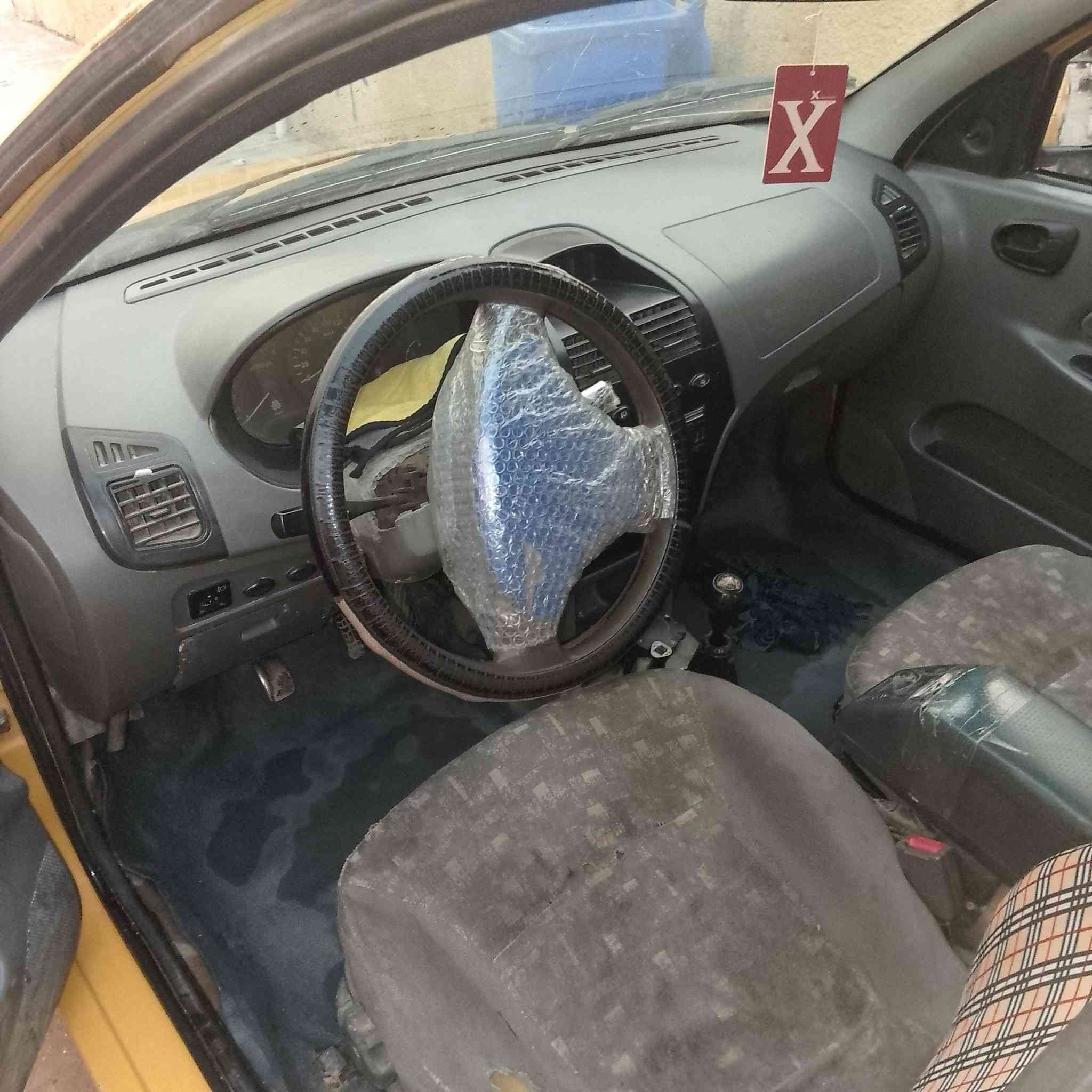 طيبه موديل ١٥ كير محرك خير من الله 

تبريد شغال صدر نضيف 
رقم انكليزي 

راعيهه جارنه 

العنوان كوت حي الجهاد  
***********
