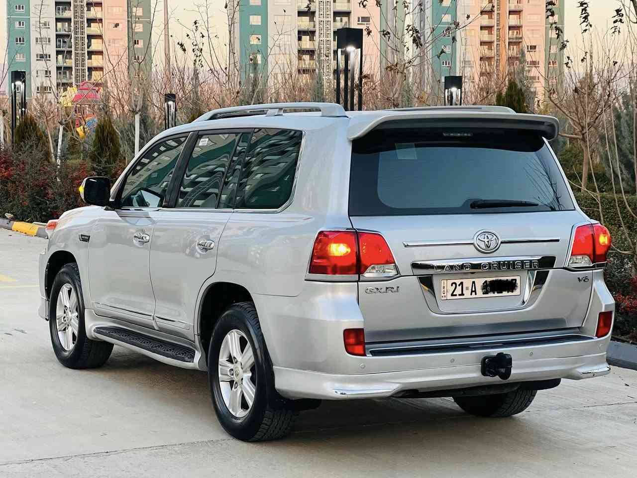 تويتا لاندكروزر موديل 2011 ستينية GXR فوول موا صفات V6 فطيم مواصفاتي + گير ئوتوماتيك + ثلاجه + بصمه + فتحه + كوشن جلد + كوشن كا ره با + تبريد مركزي + 7 راكب + حاسا + شاشه + كاميرا + ستيرن ڤوليوم + ته حديد سورعه + 8 ارباگ +فور ويل + داخل بيجي + 1 قطعه صبغ مابه داخل + محرك + گير ما مفتوح + طائيرات جديد+ سعرها 298$ وه ره قه مكان السليمانية+ ***********
