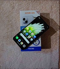 تكنو سبارك 40c • ذاكرة 256 • استخدام قليل