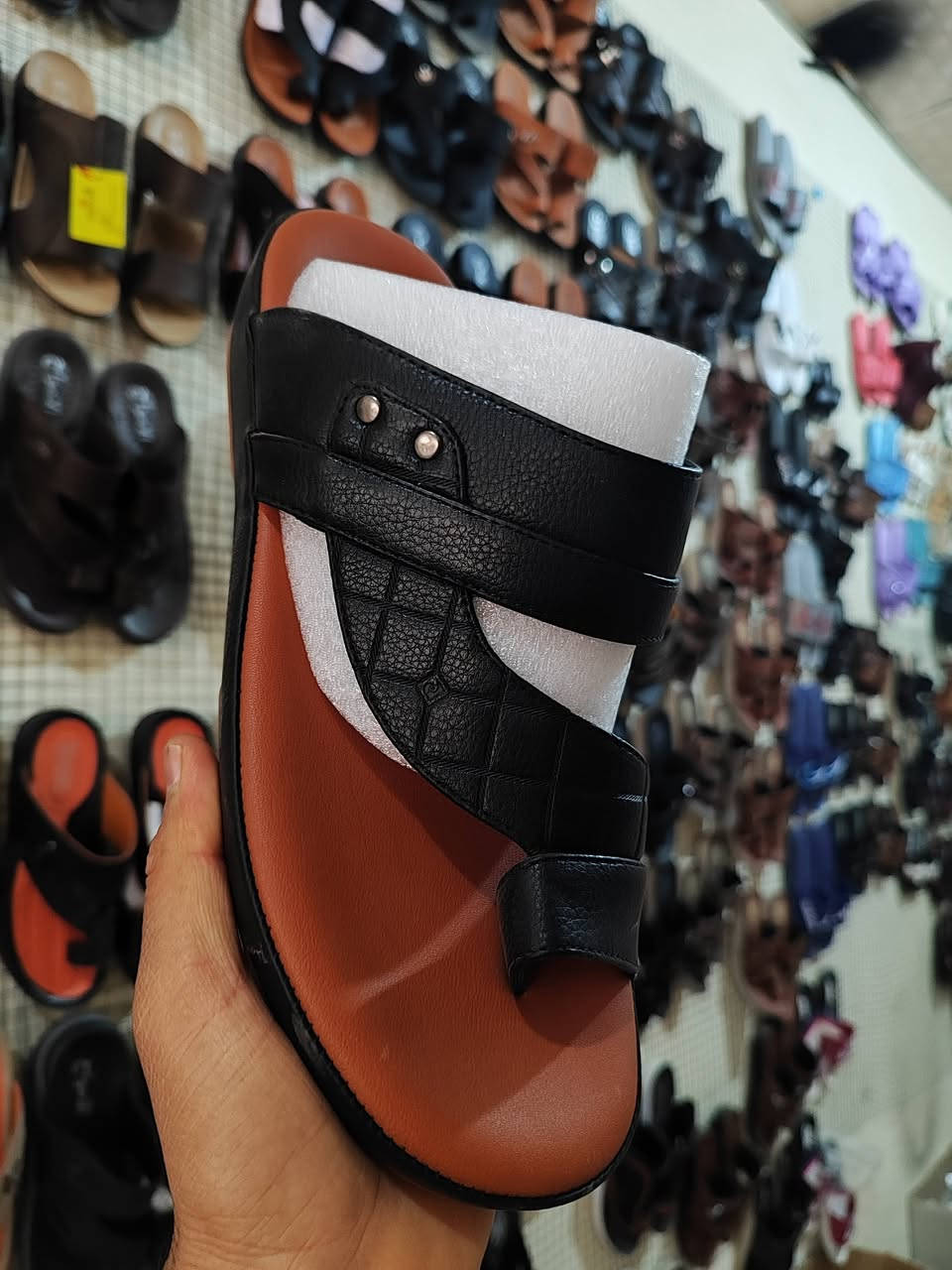 متوفر شحاطات درجة اولى 
موديلات جثيره خير من الله 
واسعار جوا السوگ شرط 🔥 

تابع الصفحه ليصلك كل جديد 
شارك اصدقائك المنشور خل يستفادون 

عنوانا العباسي الحي الصناعي محلات الفارس الدرويش مجاور صيدلية الغسق


**إذا كنت صاحب هذا الإعلان وتريد حذفه لأي سبب، رجاءا أرسل رسالة إلى الدعم الفني**