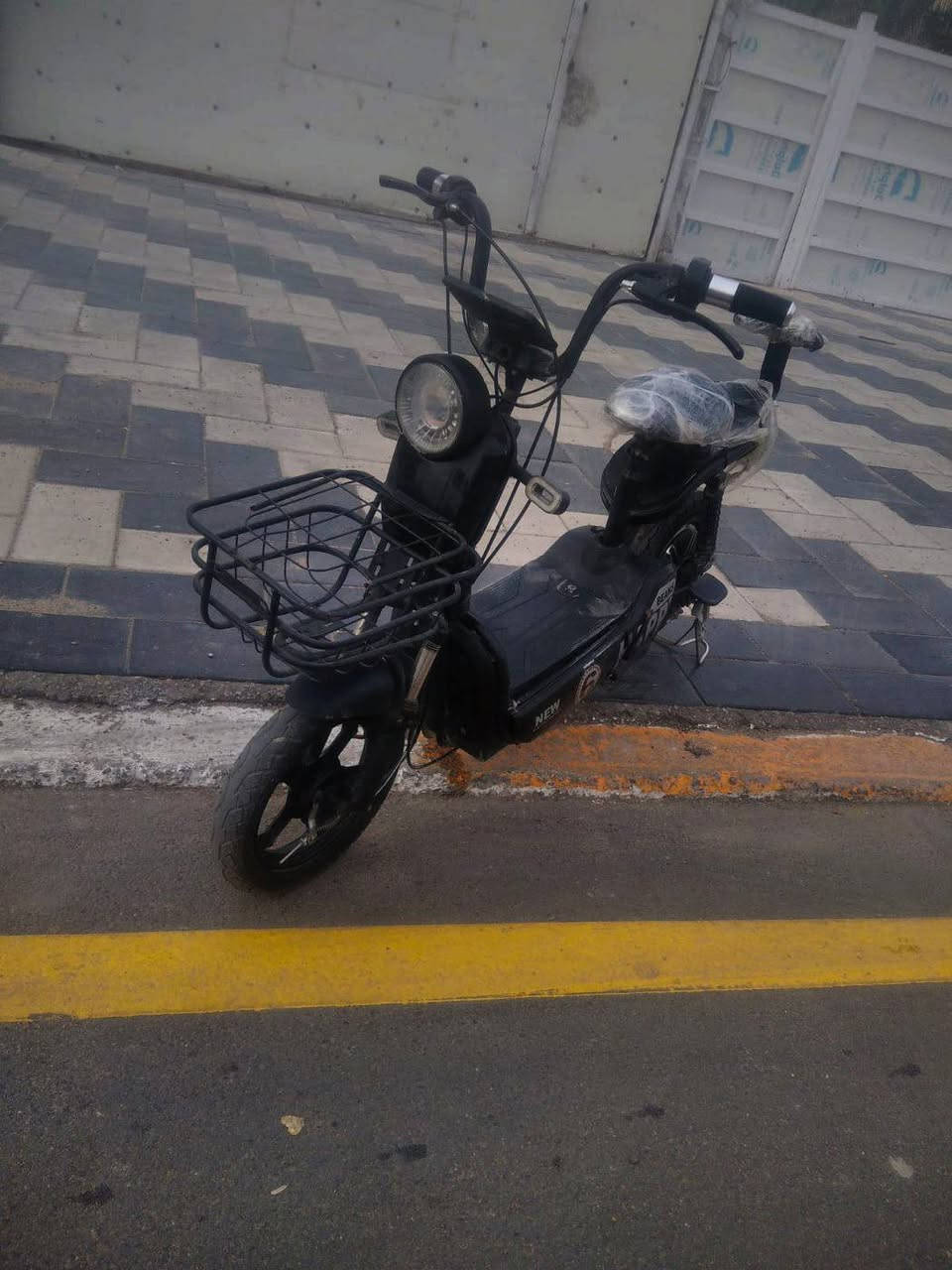 دراجة شحن للبيع كاملة من كلشي نضيفة بطاريات عقل كامل مواصفات  موديل 24 السرعة الحقيقية 40 يمشي 20 كيلو إلسعر200 وبي مجال حجم 14 مكان بغداد


**إذا كنت صاحب هذا الإعلان وتريد حذفه لأي سبب، رجاءا أرسل رسالة إلى الدعم الفني**