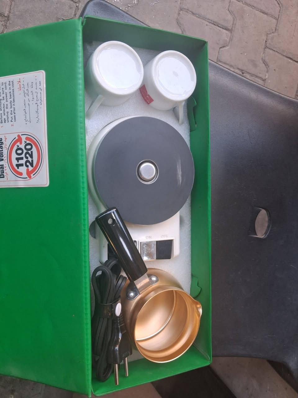 السلام عليكم .
جهاز صانع القهوه جديد مامستعمل ...


**إذا كنت صاحب هذا الإعلان وتريد حذفه لأي سبب، رجاءا أرسل رسالة إلى الدعم الفني**