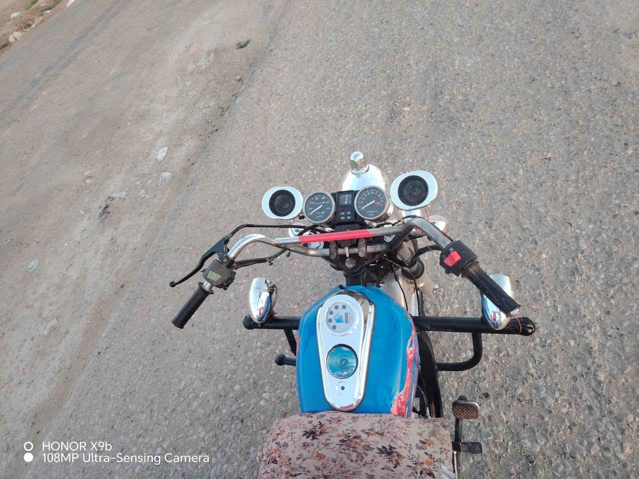 السلام عليكم ستوته للبيع موديل 18مكينه 23اوراق اصولي مكفوله كفاله عامه كهربائيات كله شغاله السعر مليون400 وبيها مجال العنوان بابل الشوملي الرقم ***********
