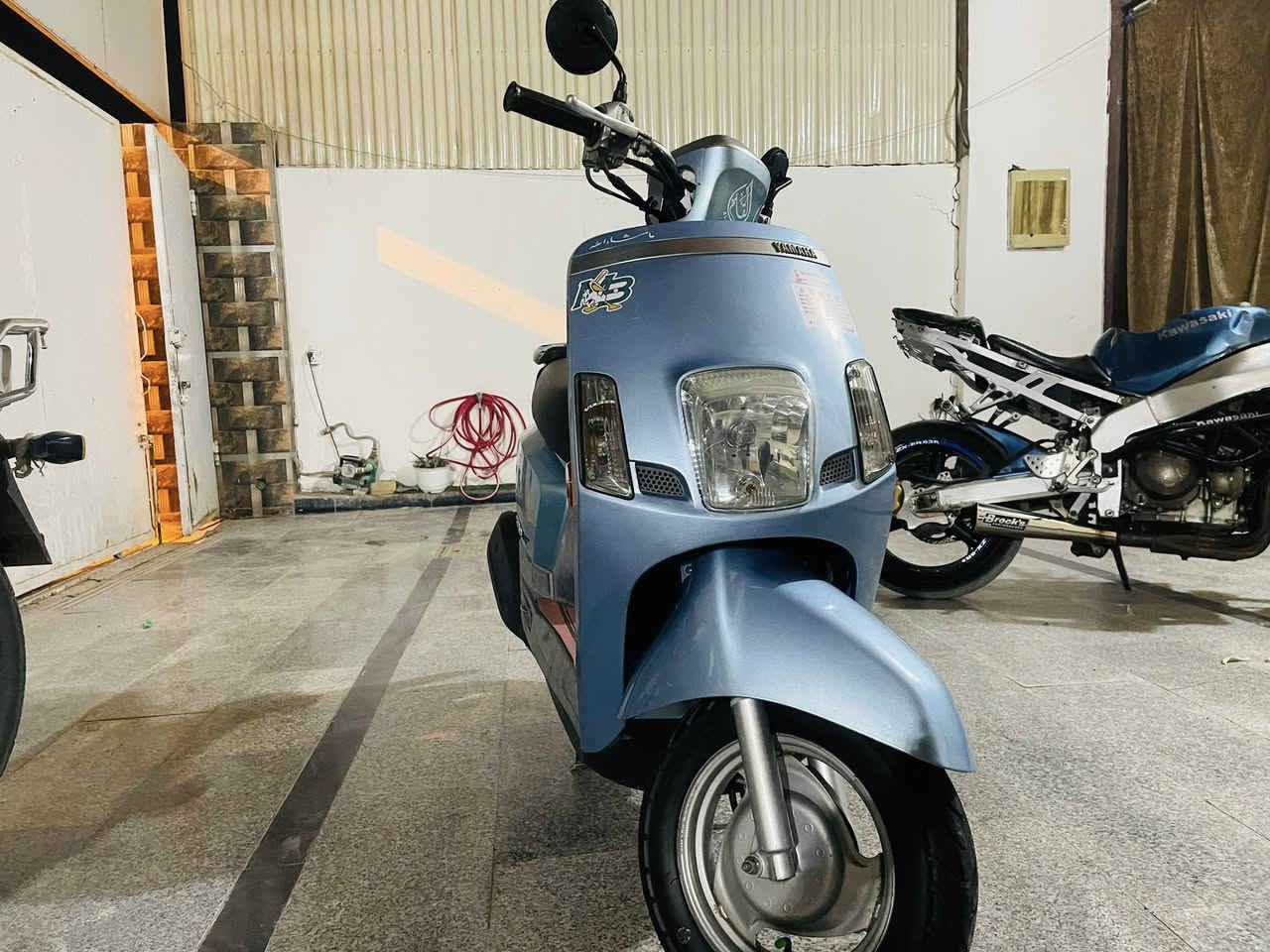 سلام عليكم دراجه بوليس مصطره للبيع موديل 2013 كله بلاديه كلشي شغال سعر مليون وخمسين ***********
