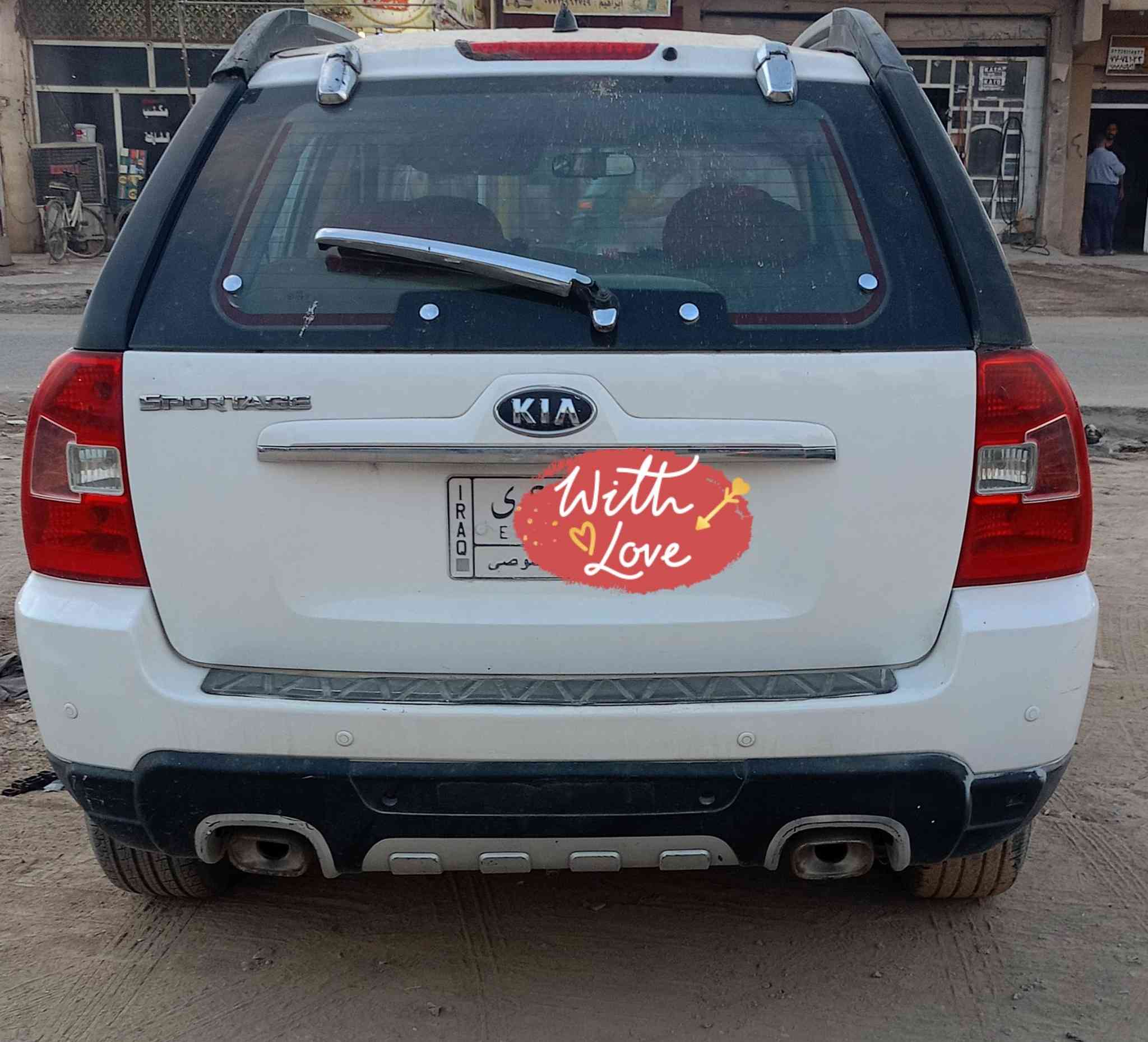 سيورتج2009 مصبوغة عاااام.   انتبه مكلوبة ومعمرة مابيها نقص كير محرك تبريد.    بغداد ب87 ورقة  الاتصال. ***********
