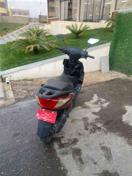 دراجه شحن للبيع بطاريات شرط عل فحص لشحنه لوحده توصلني من صوفيه لجزيرة لبعساف مستعجل على بيعته 400وبي مجال بسيط من نقوصات دراجه رقمي  ***********
