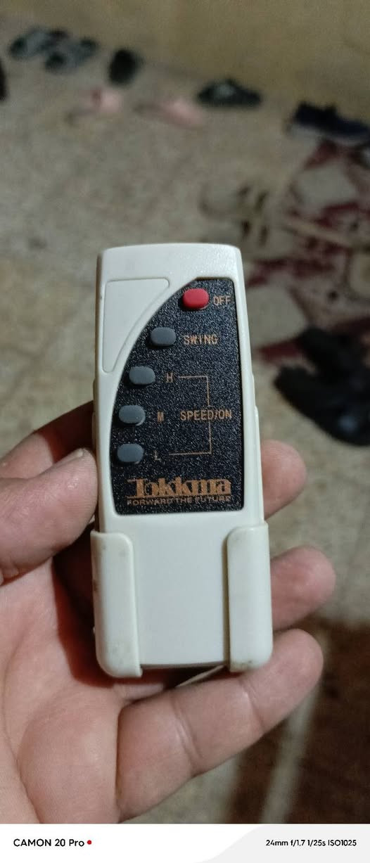 مروحة سقف مع ريموت جديدة ب٢٥
كربلاء حي القادسيه كربلاء, العراق


**إذا كنت صاحب هذا الإعلان وتريد حذفه لأي سبب، رجاءا أرسل رسالة إلى الدعم الفني**
