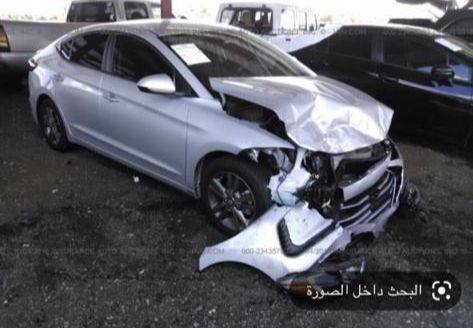 النترا موديل 2018 لون سلفر
موصفات. نص فول  
ضررها موجود بالسونار
مكينة دوش 2000
كير at المرغوب 
رادار جانبي وخلفيي 
ثلاث وضعيات قياده
كشنات تدفئه
نقطه عمياء
شاشه كبيره 
منظومه زنون 
تحكمات ستيرن  جهتان 
سياره جديده بيها حداديه جديده
 سياره رقم سليمانيه سعر 115
العنوان بغداد النهروان 
***********
