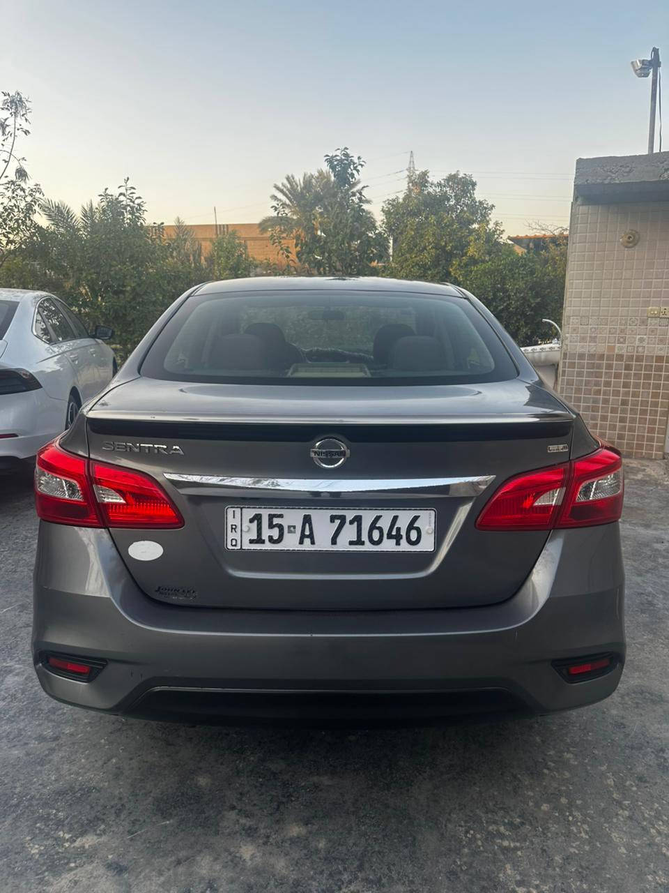 بسم الله ماشاء الله 
معرض الاصدقاء المركزي
لتجارة السيارات الحديثة 

نيسان سنترا 
موديل 2018 
ماشيه 100 الف ميل 
محرك 1800 
رقم انبار 
داخلة كلين 
تقرير غرق بدون نسبة لحد الدوسات امطار عاصفة 
حادثها بالعراق طرف البنيد من جهة الراكب ( بنيد مصبوغ) محرك كير كهربائيات تبريد مكفول 
السعر 105 وبيها مجال  

للاستفسار الاتصال على الأرقام التالية 
***********
📍الصقلاوية مجاور محطة تعبئة وقود الصقلاوية الحكوميه
