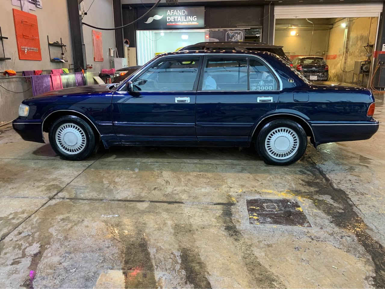 سەرەتا بەناوی خوای گەورە توێتا
کراون مۆدێل ١٩٩٤ ئارم پلاستیک سلێمانییە گێر ئۆتۆماتیک مەکینە vvt 300” گێر و مەکینەو گەرمی و کارەبای بەشەرت نمونەی جوانییە چوار تایەی لۆک ماشاالله زۆر بەقوەتە ئۆڤەرو هەمووی مەزبوتە جام کارەبا ئارم. و ئەوەلیات و موس و براوە بەشەرت لەسلێمانیم ***********   *********** کۆرەک واتس ئاپە السليمانية, العراق
