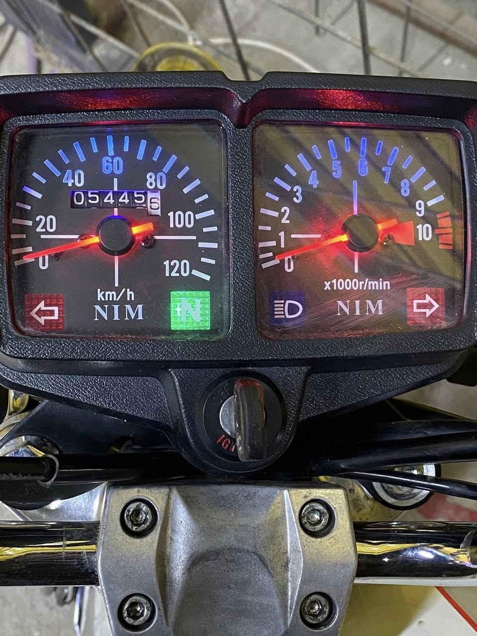 إيراني نامة للبيع موديل ٢٠٢٥ سعر ٧٠٠ قفل
***********
